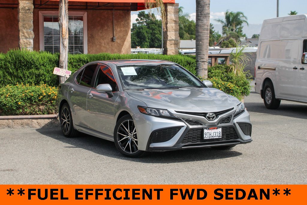 Used 2022 Toyota Camry SE