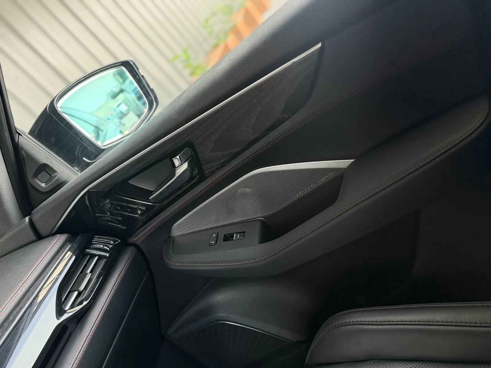 Used 2024 Acura MDX Type S image 45