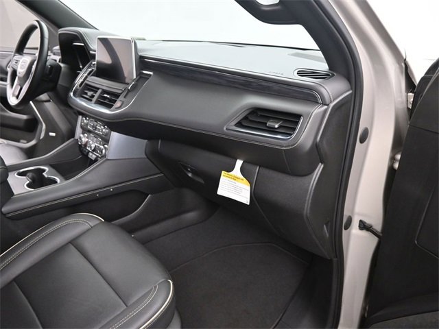 Used 2023 GMC Yukon XL SLT image 19