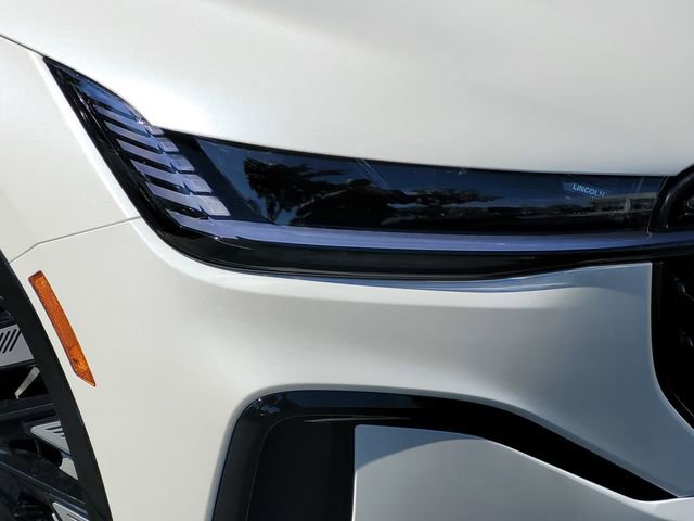 New 2026 Lincoln Nautilus Reserve image 10