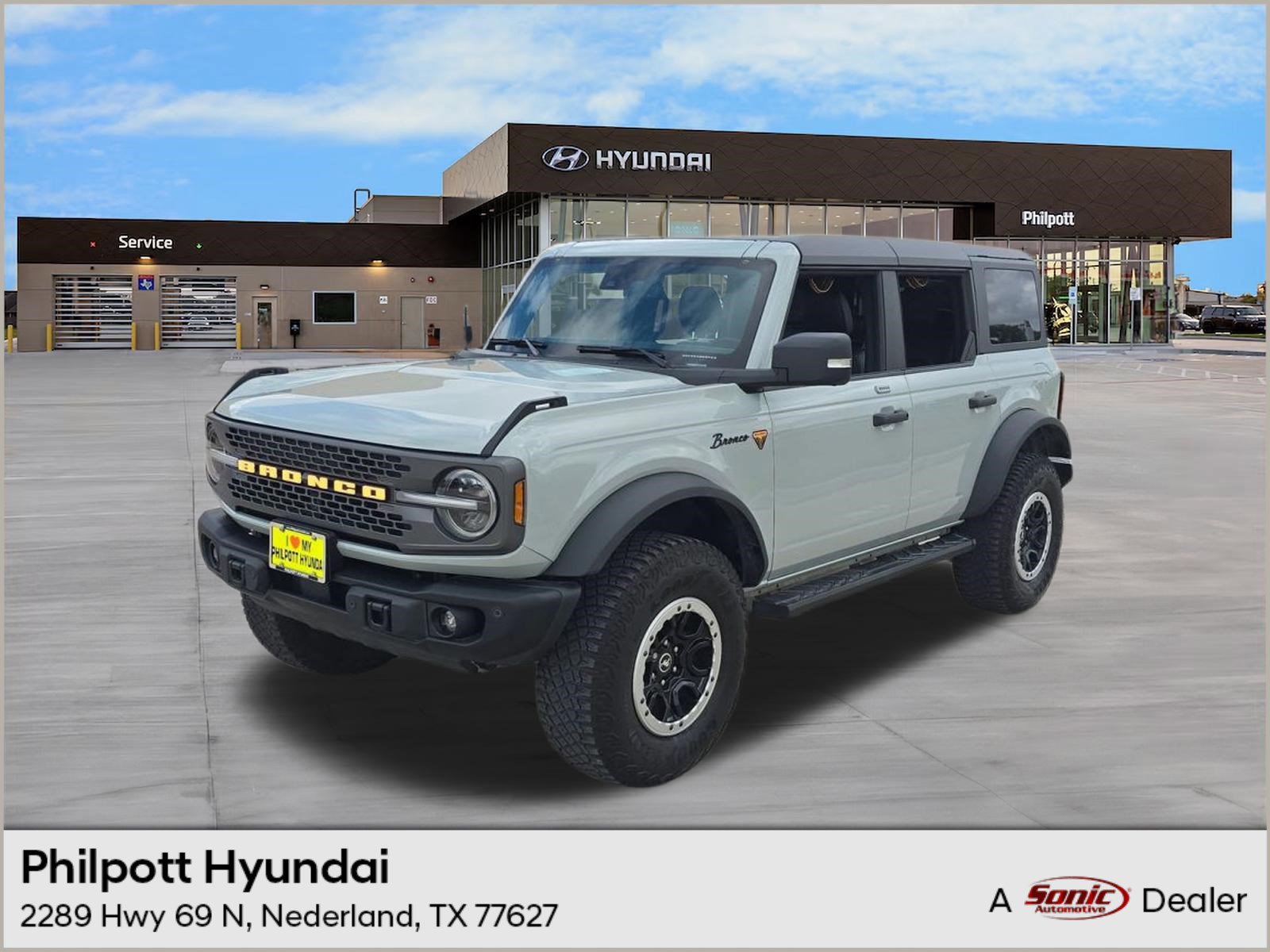 Used 2023 Ford Bronco Badlands image 1