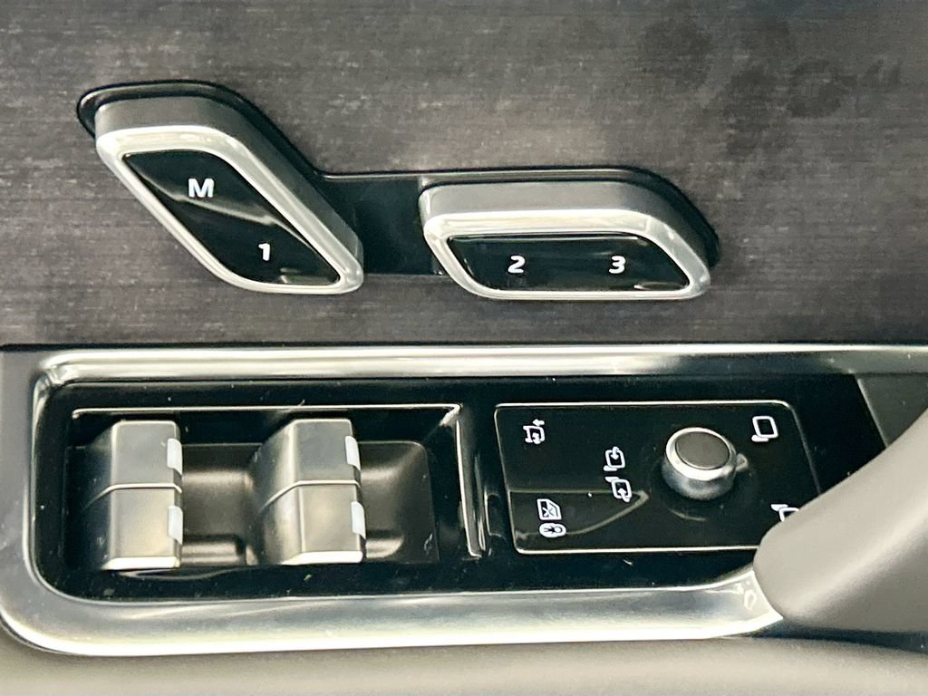 New 2026 Land Rover Range Rover SE AWD/4WD image 22