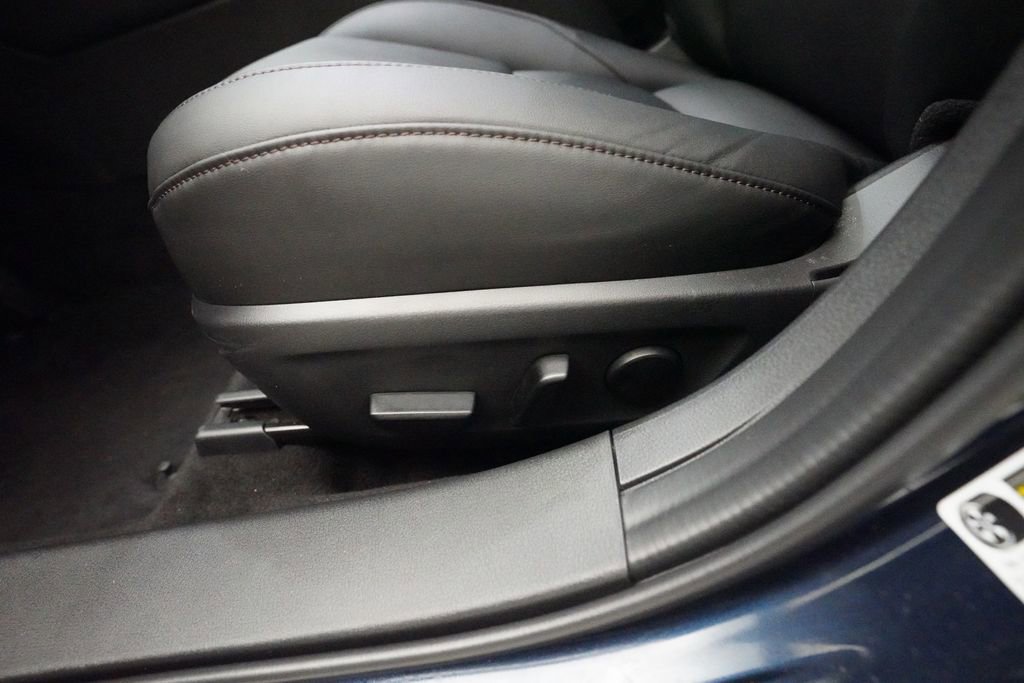 Certified 2025 MAZDA MAZDA3 s image 29