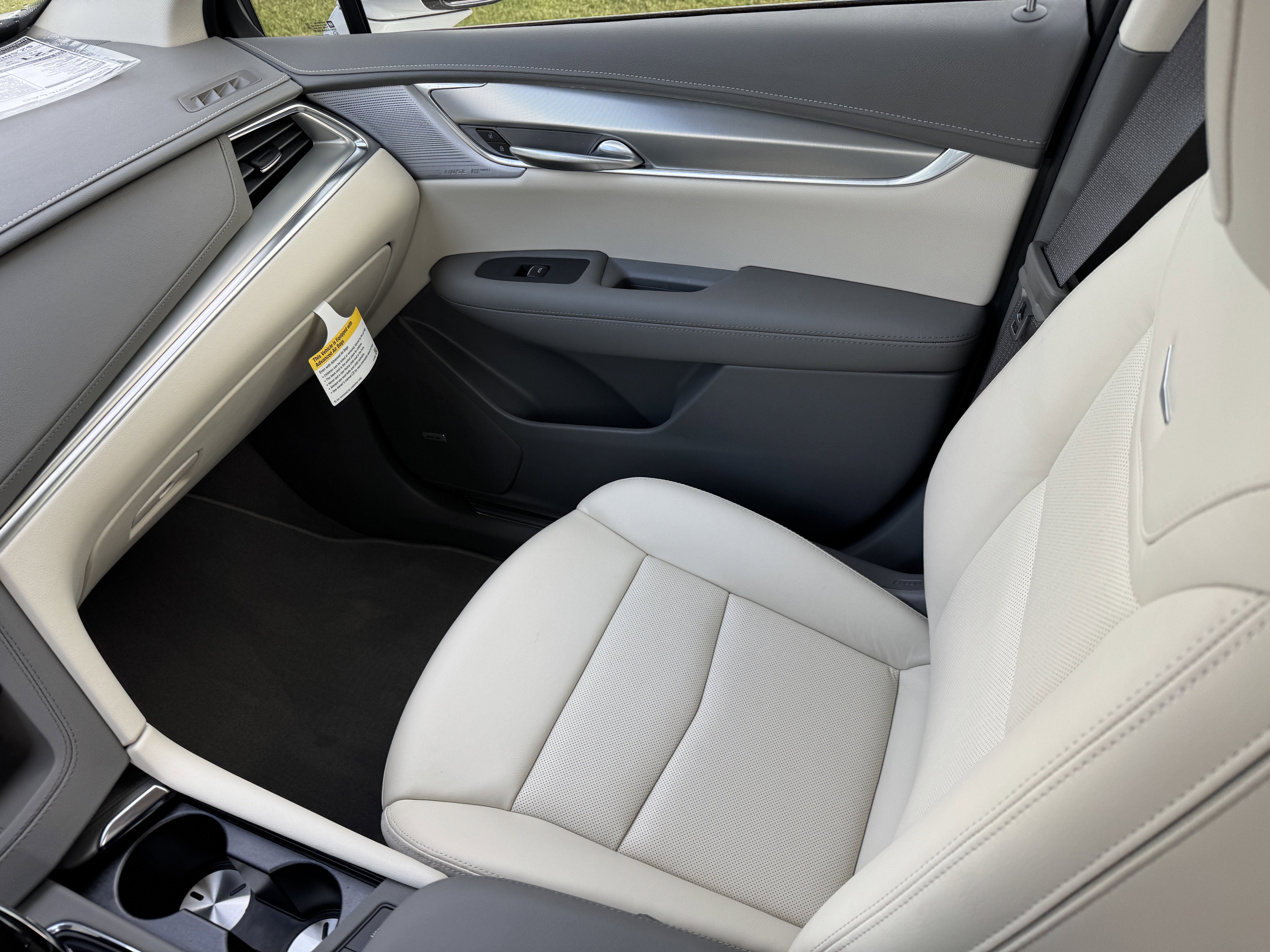 New 2025 Cadillac XT5 Premium Luxury image 17