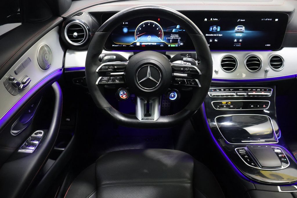 Used 2022 Mercedes-Benz E 53 AMG 4MATIC Sedan image 16