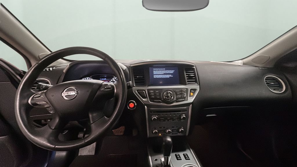 Used 2017 Nissan Pathfinder SL w/ SL Tech Package image 10