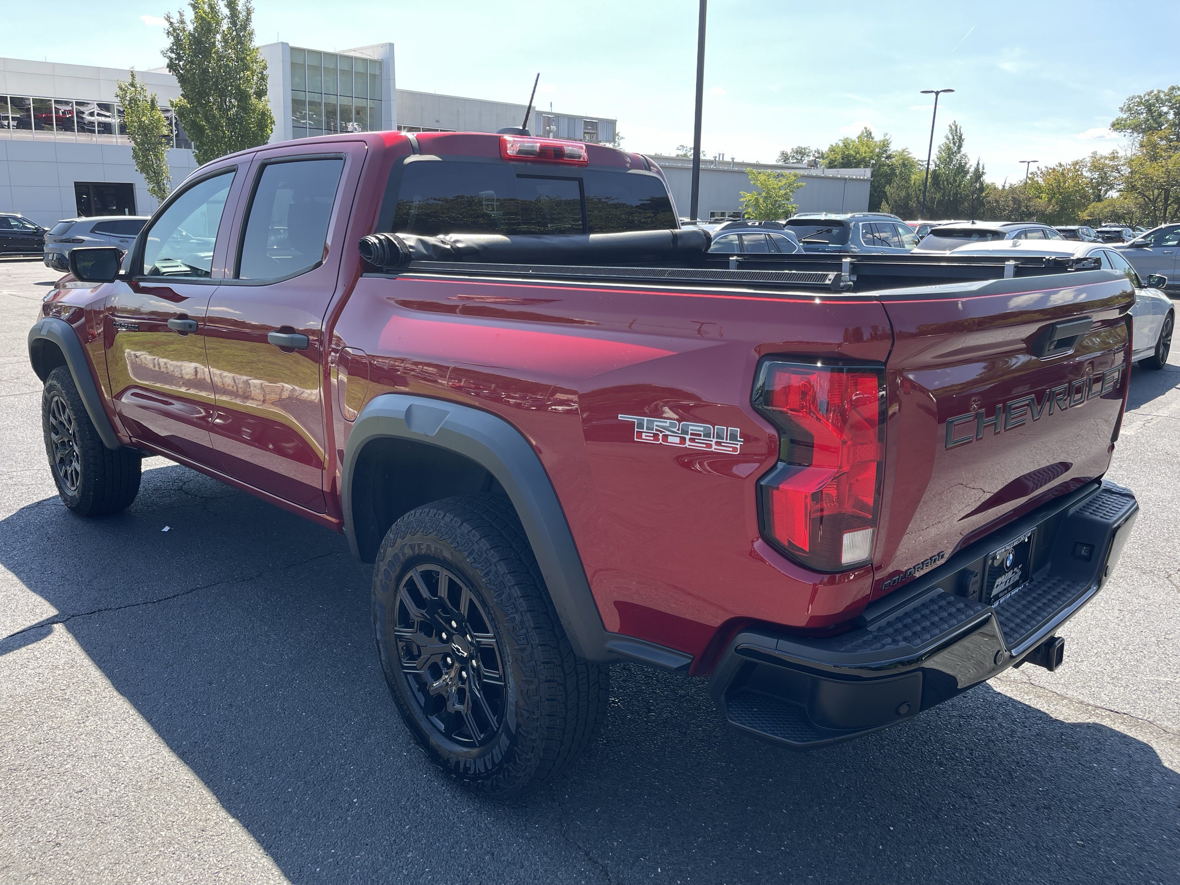 Used 2024 Chevrolet Colorado Trail Boss w/ Advanced Trailering Package AWD/4WD image 4