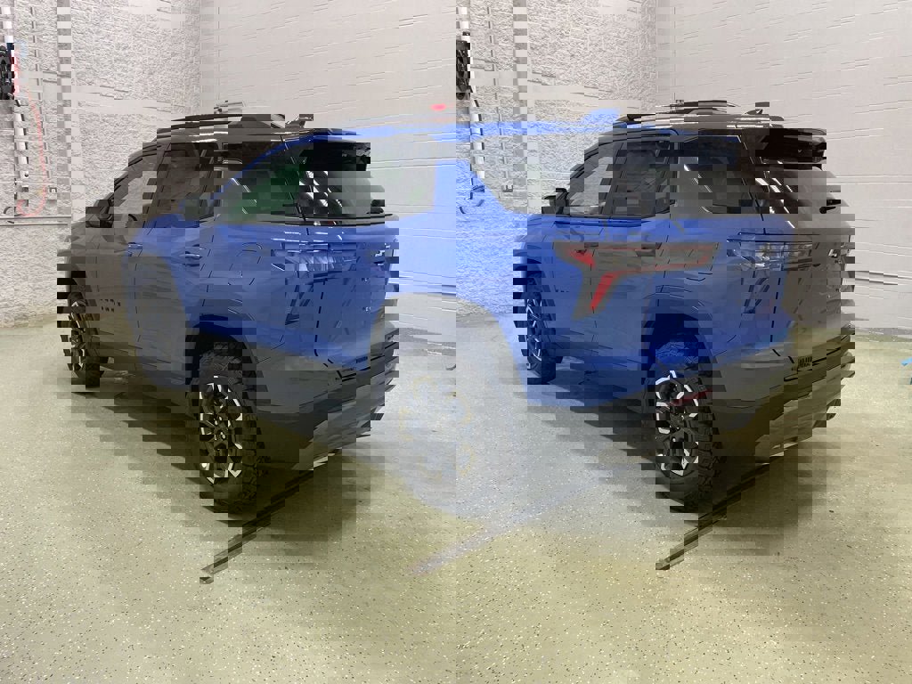 New 2026 Chevrolet Equinox ACTIV w/ Convenience Package III image 5