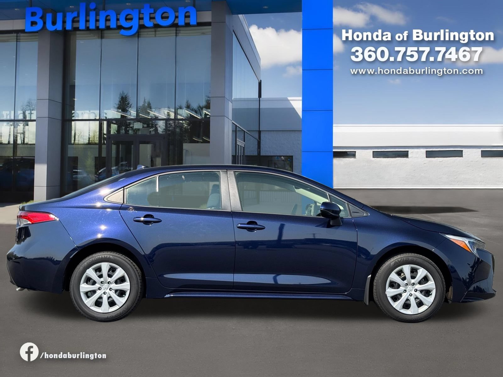 Used 2026 Toyota Corolla LE FWD image 7