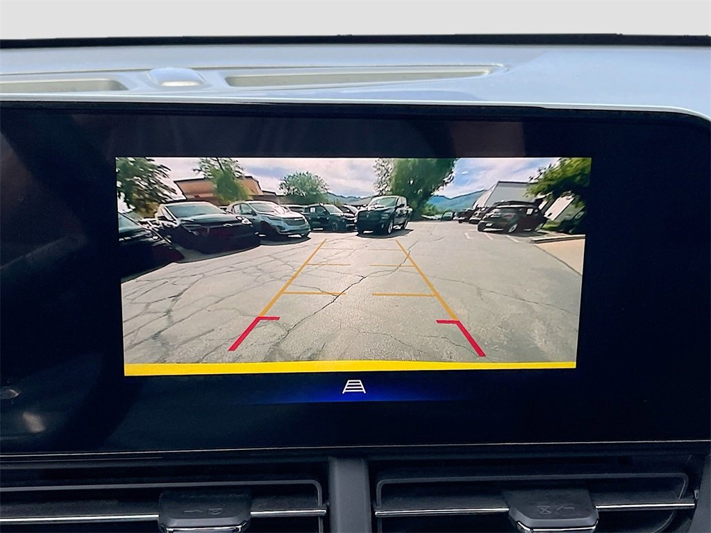 Used 2025 Chevrolet Trax RS w/ Driver Confidence Package image 14