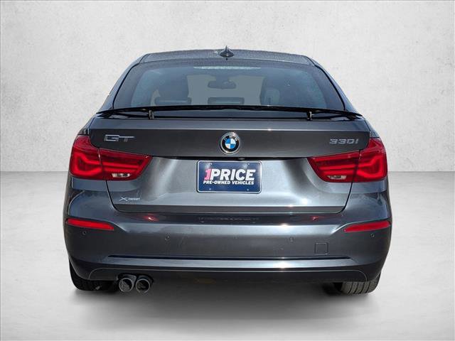 Used 2018 BMW 330i Gran Turismo xDrive image 6