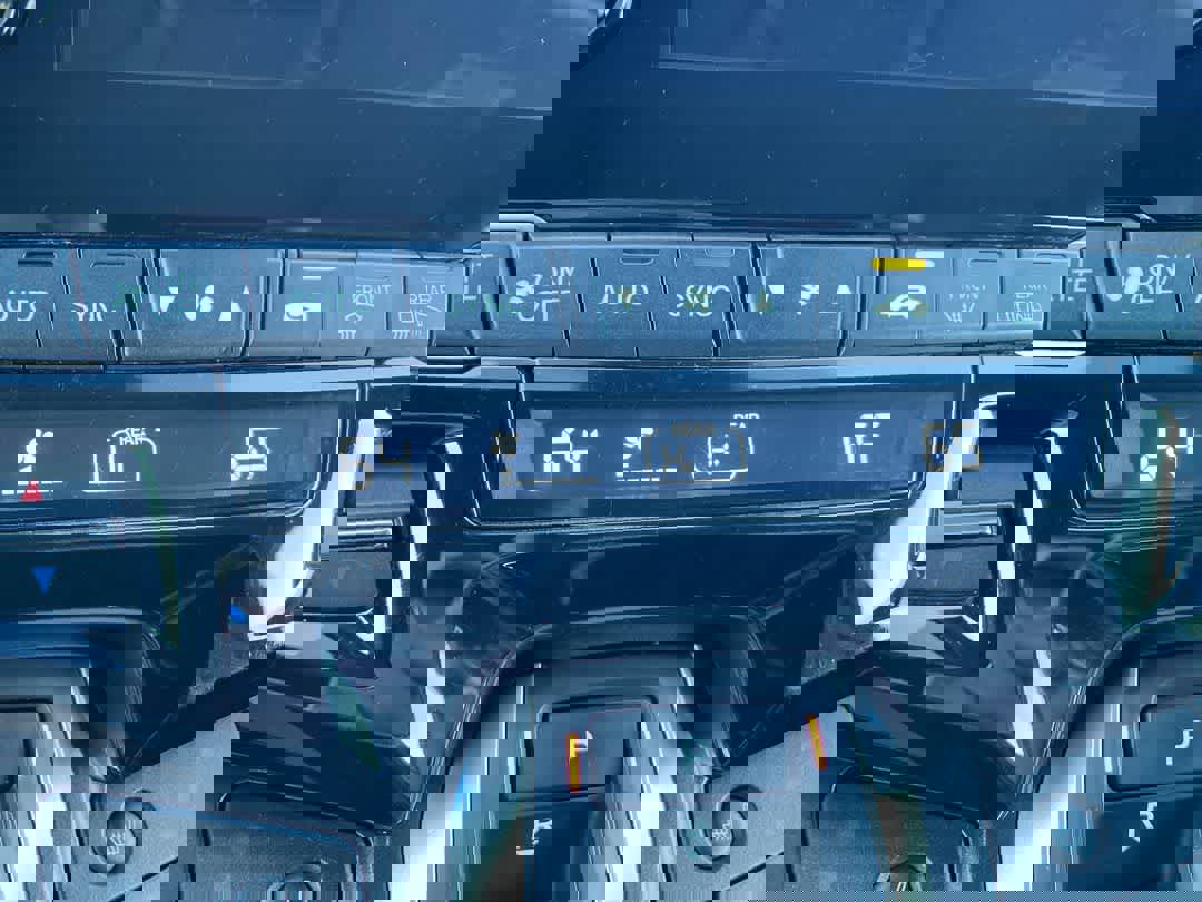 Used 2023 Honda Odyssey Touring image 16