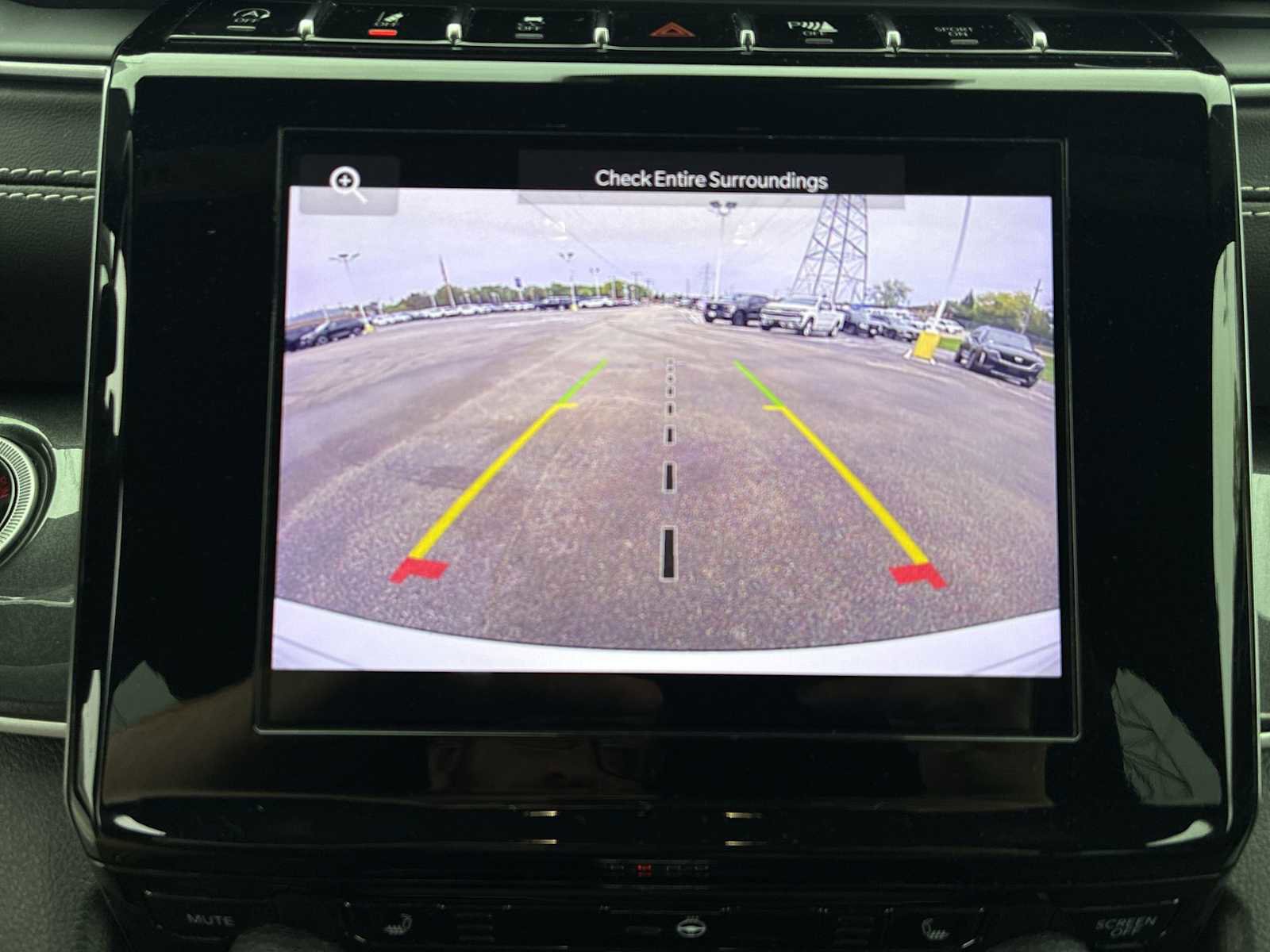 Used 2022 Jeep Grand Cherokee Altitude image 14