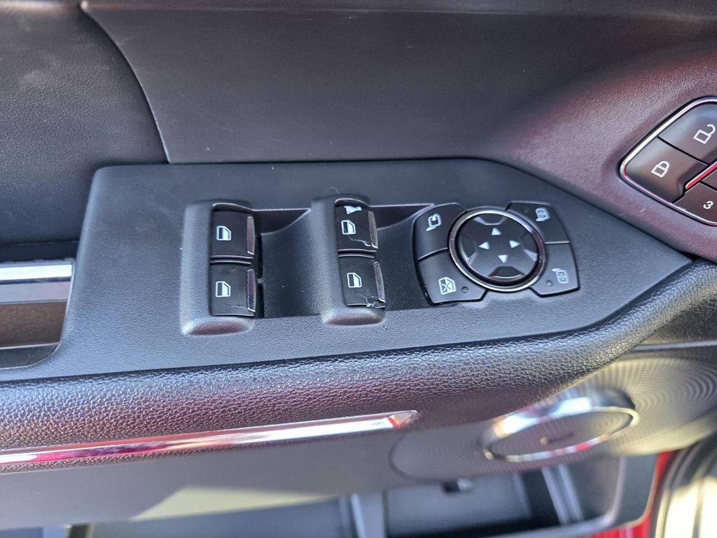 Used 2022 Ford Expedition XLT image 12