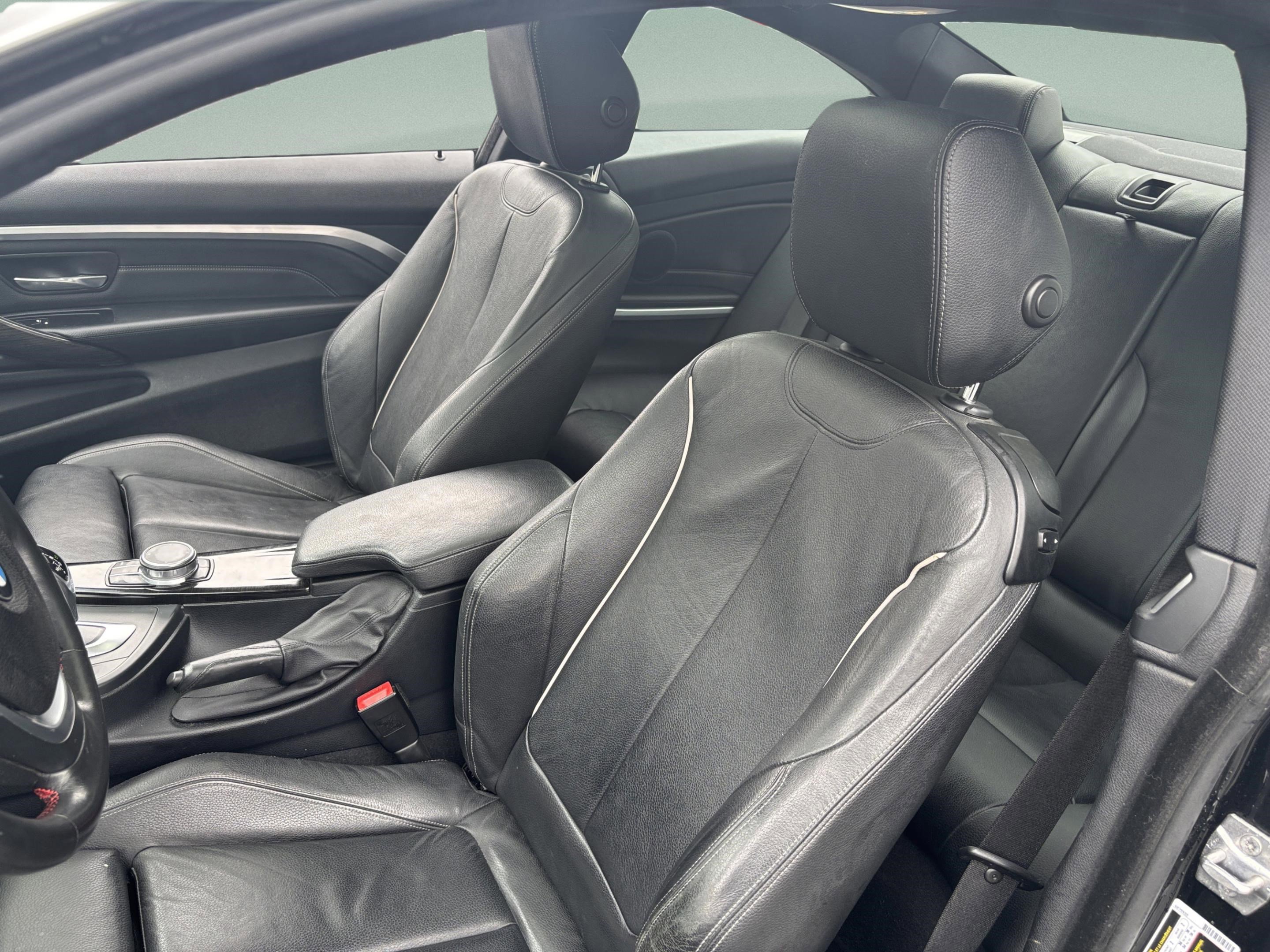 Used 2019 BMW 430i Coupe w/ Convenience Package image 26