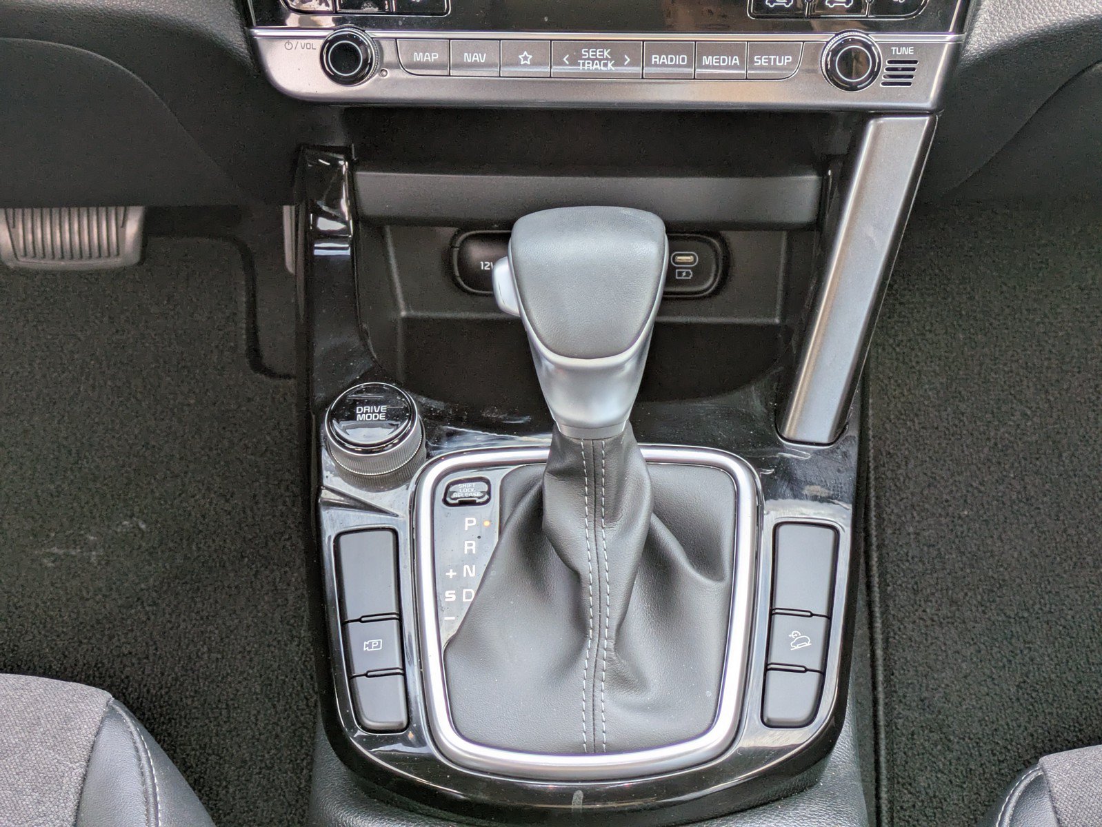 Certified 2025 Kia Seltos S FWD image 16