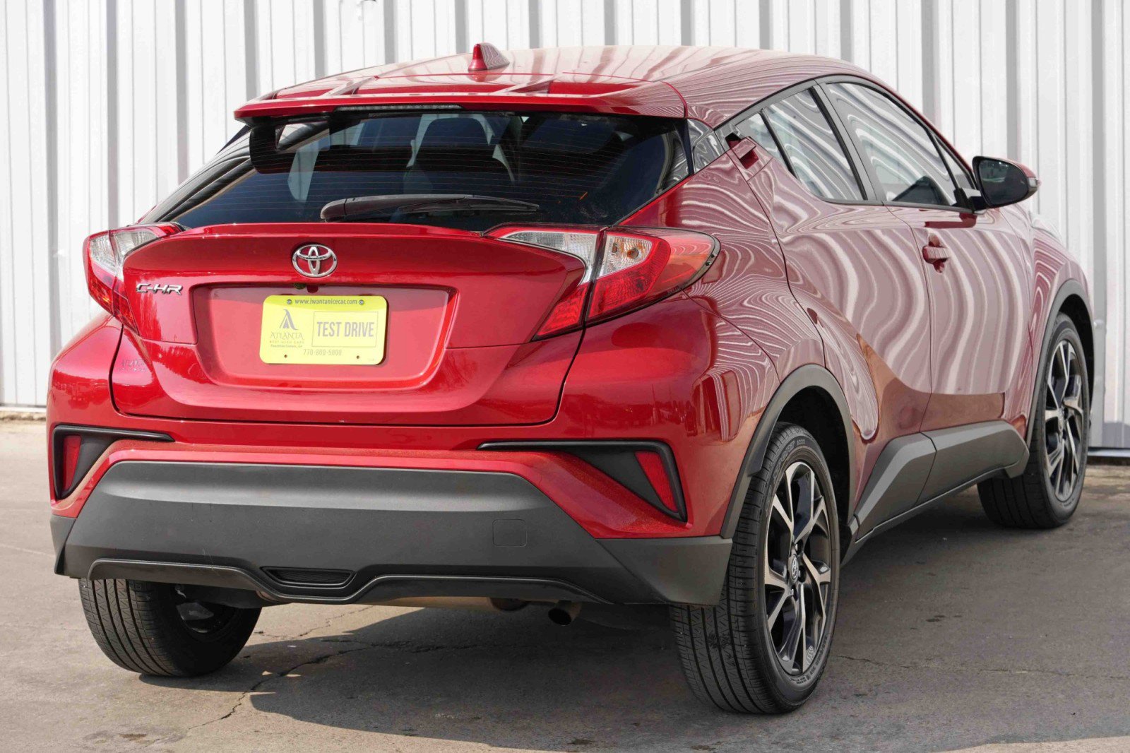 Used 2020 Toyota C-HR XLE image 46
