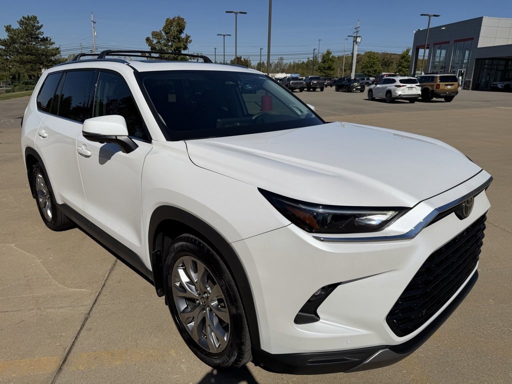 Certified 2025 Toyota Grand Highlander AWD image 7