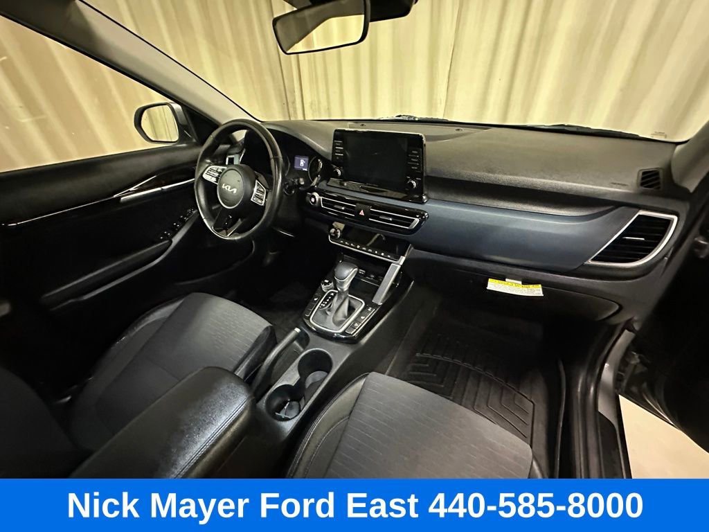 Used 2023 Kia Seltos S image 24