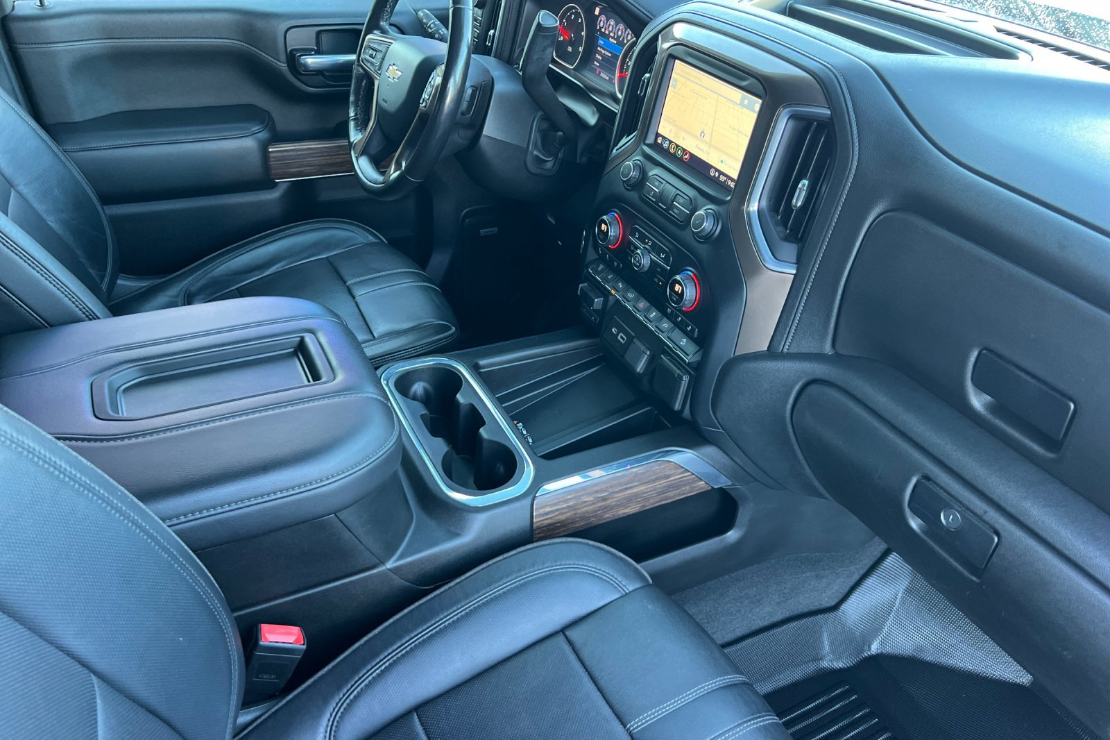 Used 2021 Chevrolet Silverado 3500 High Country w/ Z71 Off-Road Package image 15