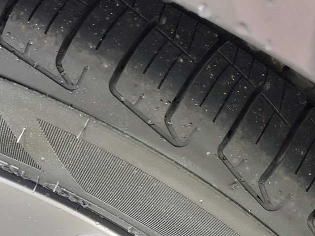 Used 2018 Honda Accord LX image 11