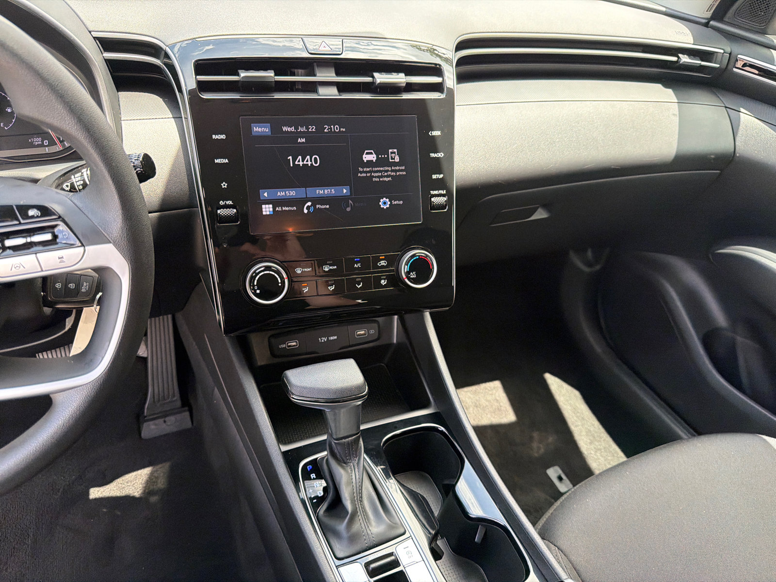 Certified 2024 Hyundai Tucson SE FWD image 28