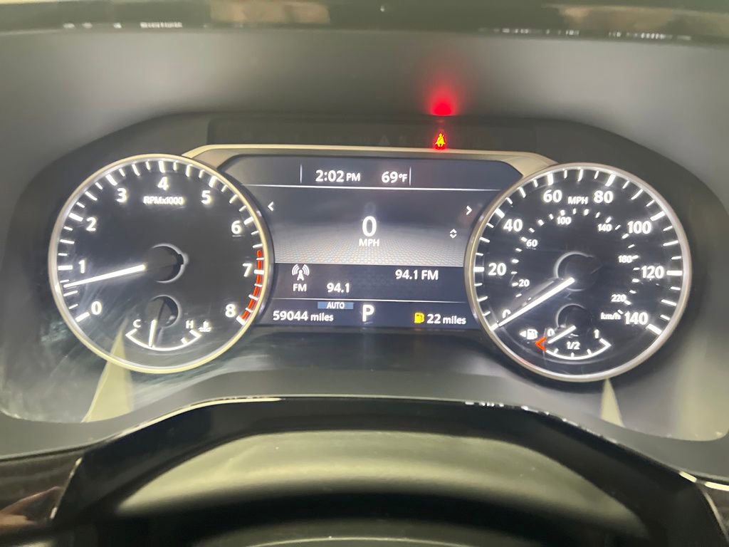 Used 2022 Nissan Pathfinder SV image 18