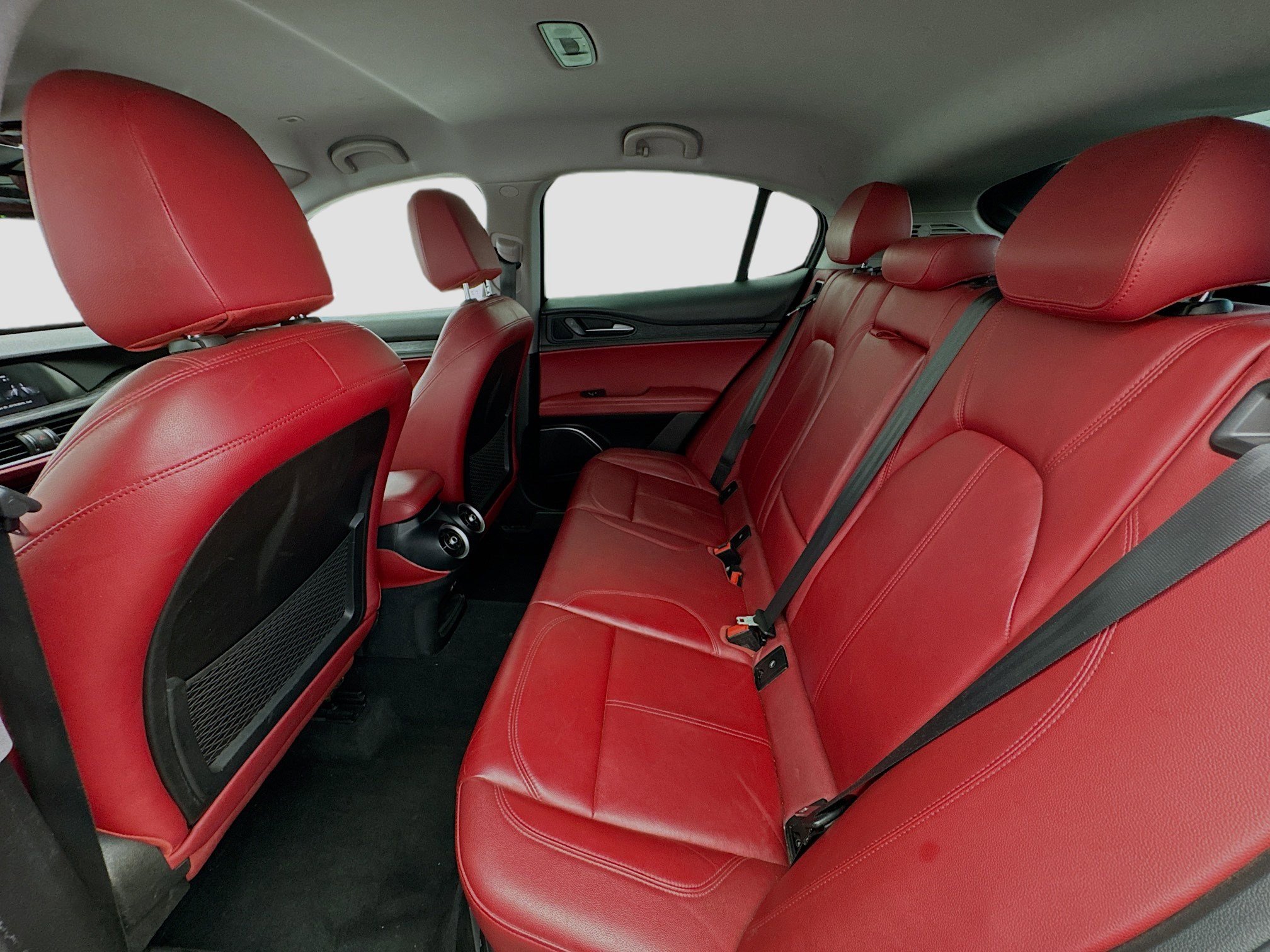 Used 2020 Alfa Romeo Stelvio w/ Nero Edizione image 15