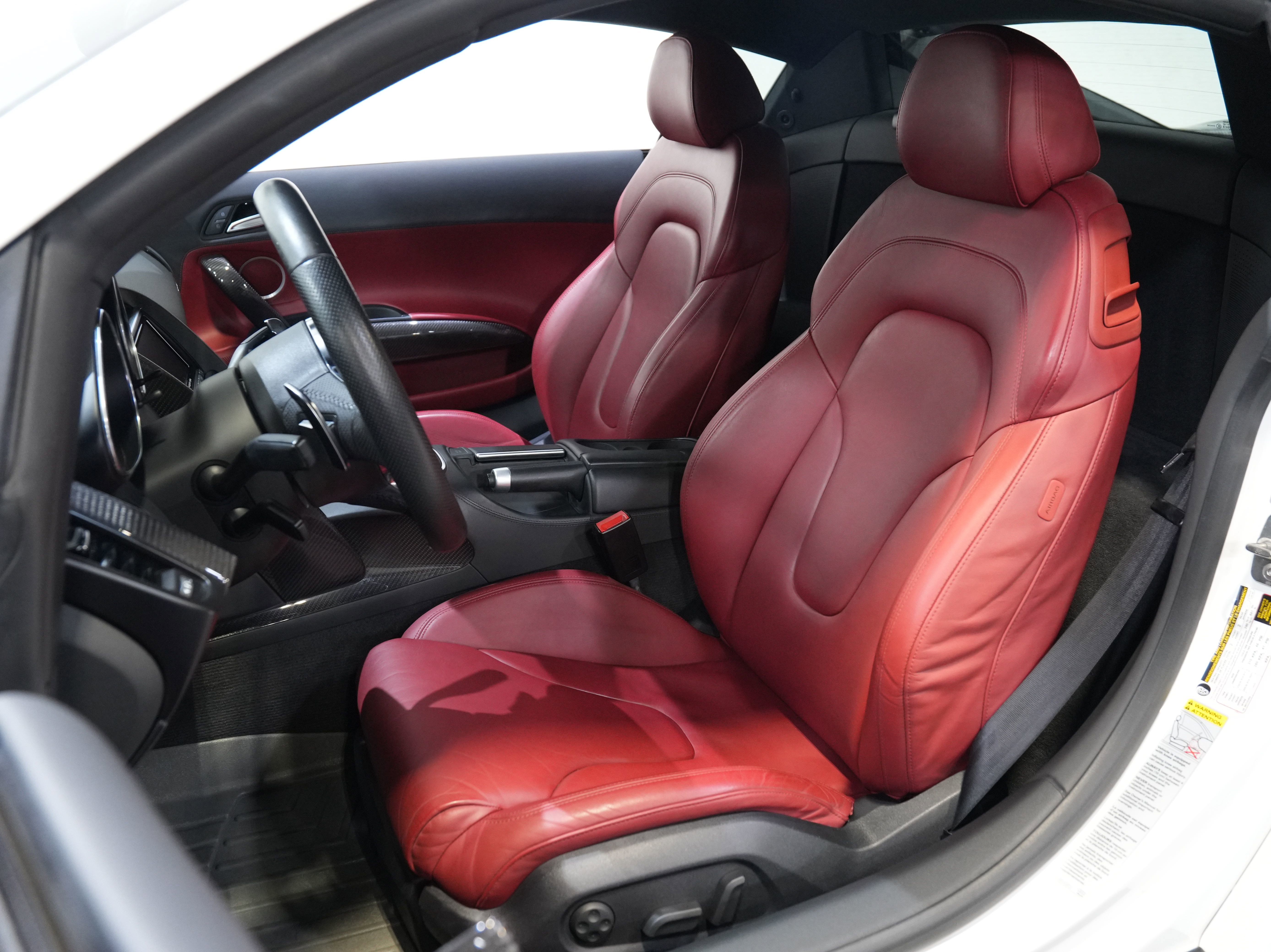 Used 2014 Audi R8 V8 image 26