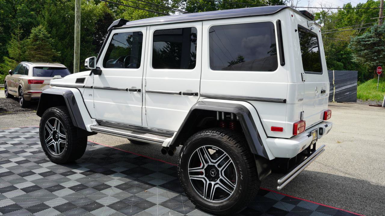 Used 2018 Mercedes-Benz G 550 Squared image 12