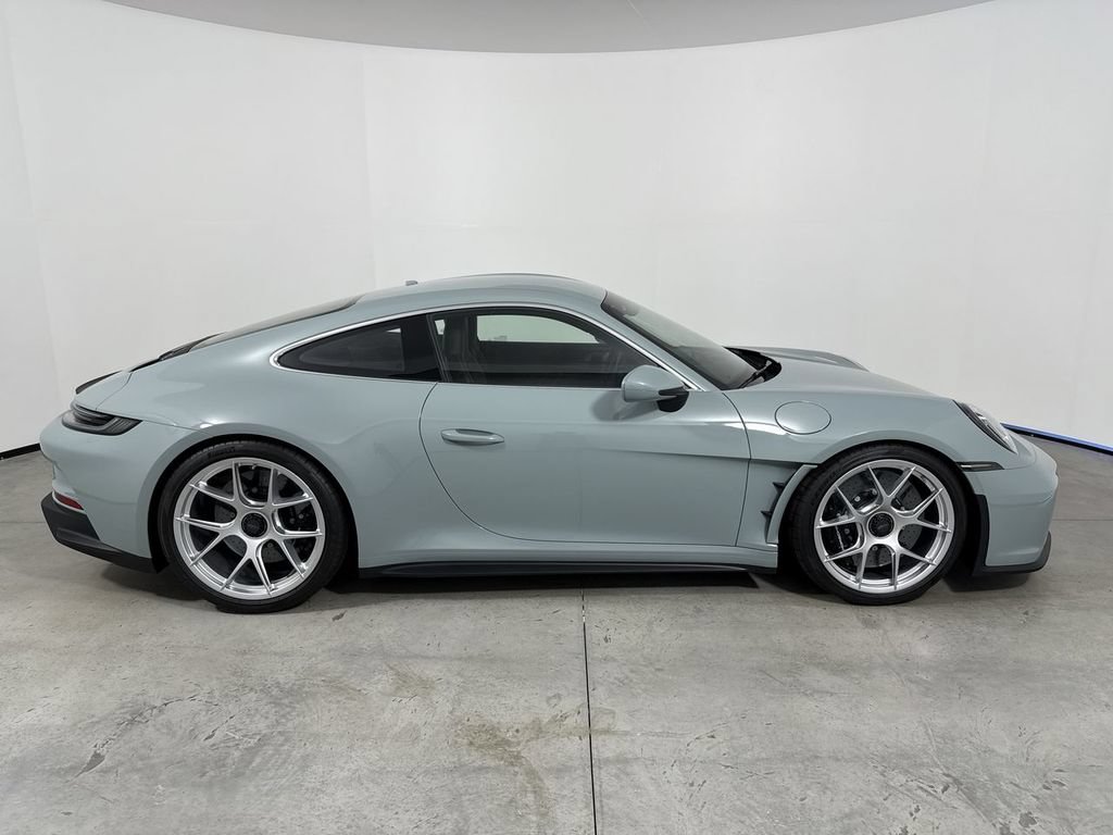 Certified 2024 Porsche 911 GT3 RS RWD image 8