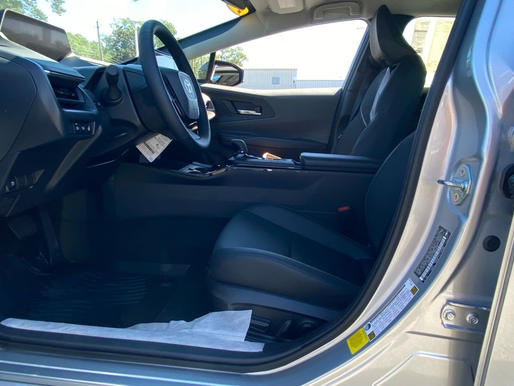 New 2026 Toyota Prius XLE image 6