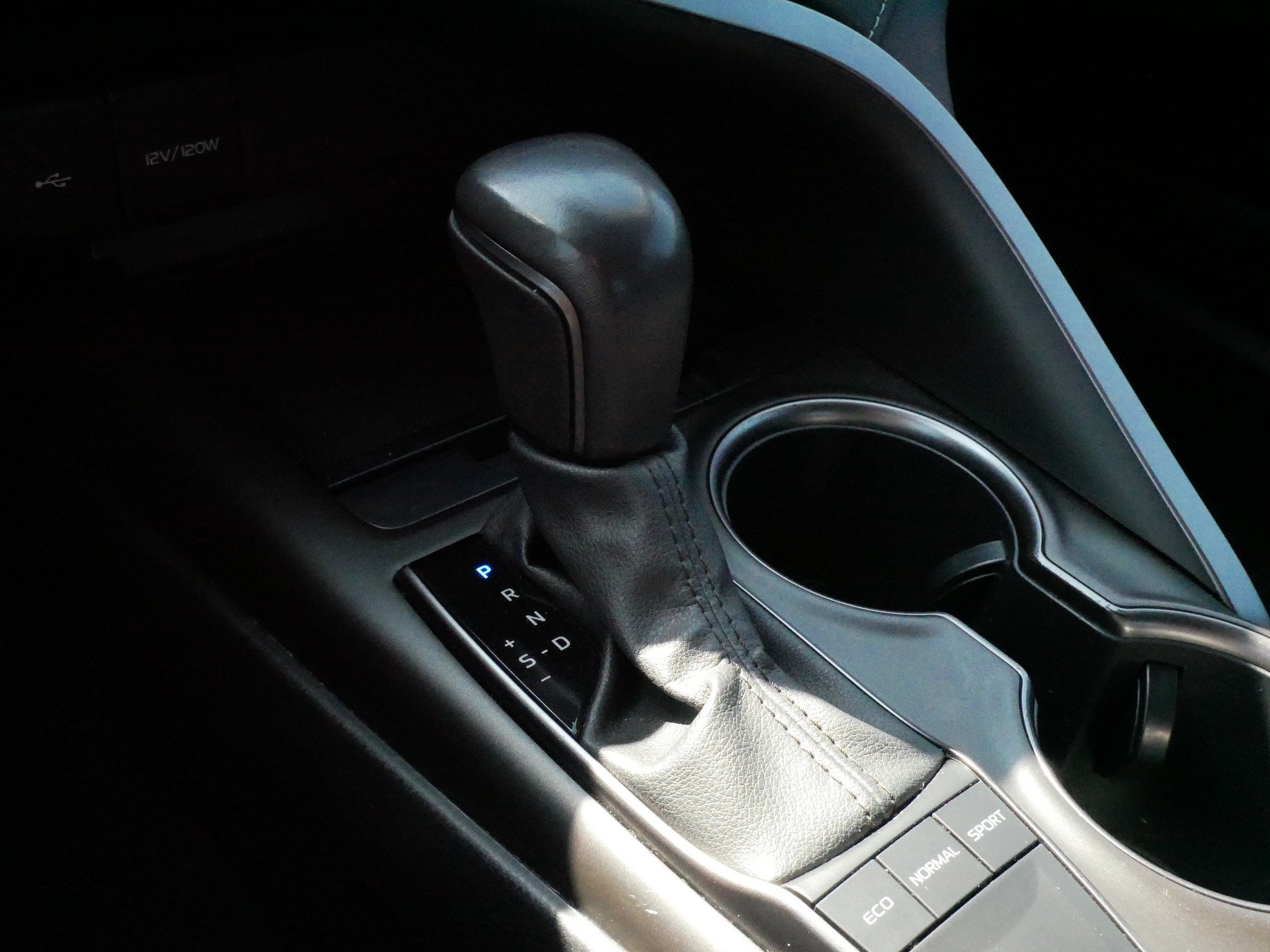 Certified 2024 Toyota Camry SE FWD image 24