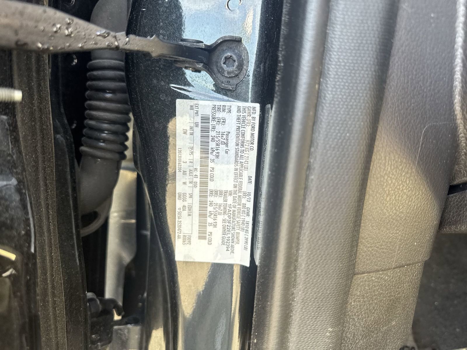 Used 2014 Ford Focus SE w/ SE Winter Package FWD image 30