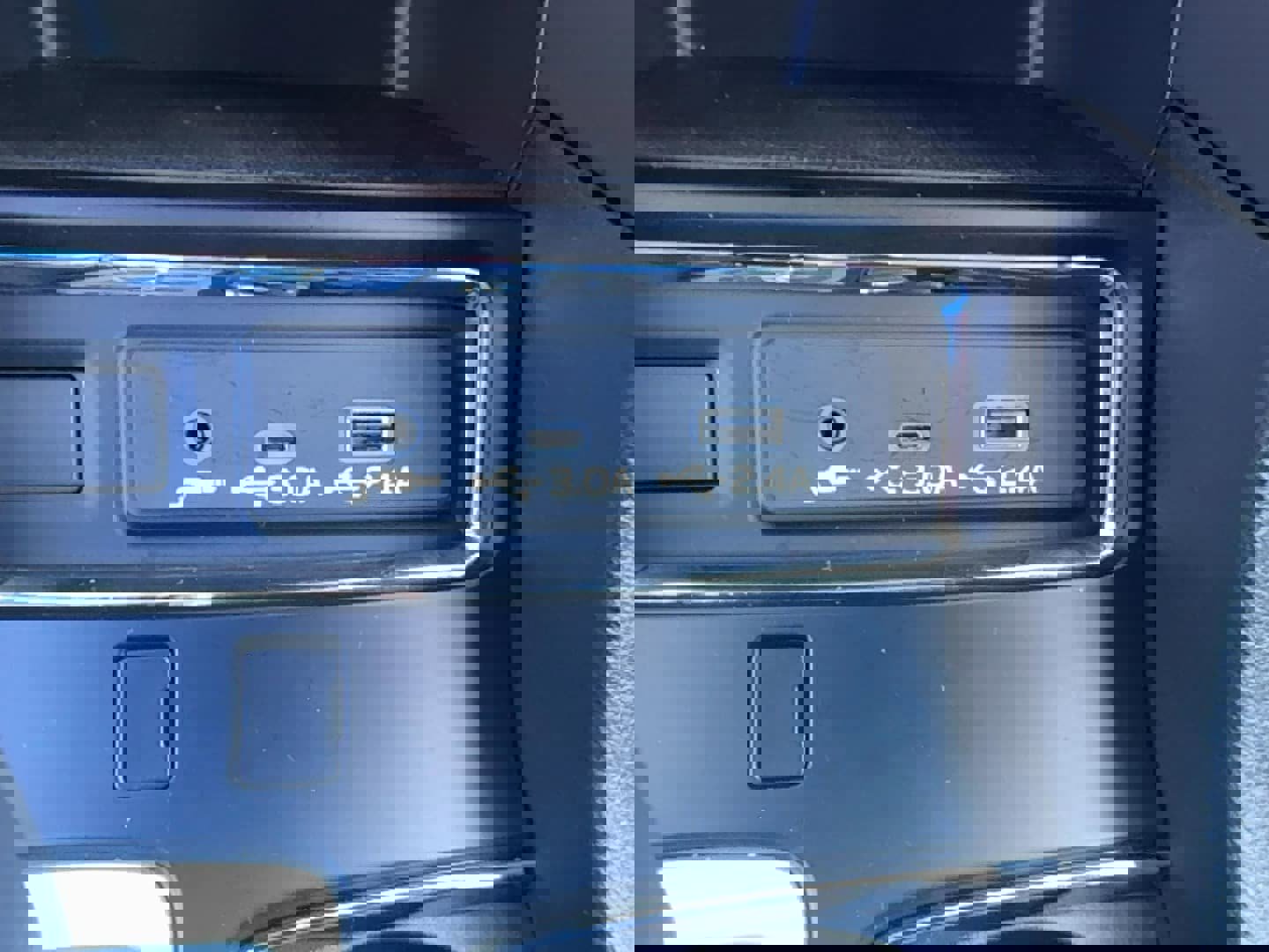 Certified 2025 Subaru Ascent Premium image 20