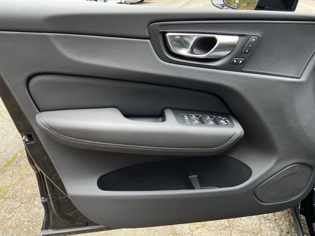 New 2026 Volvo XC60 B5 Plus w/ Climate Package image 12