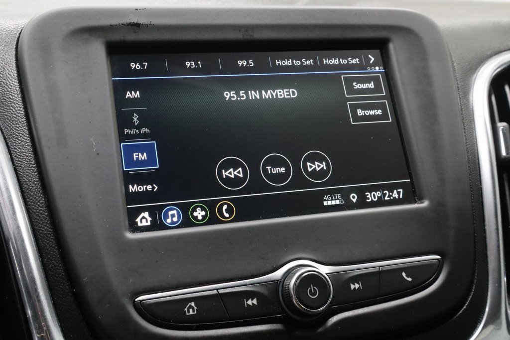 Used 2019 Chevrolet Equinox LT image 2