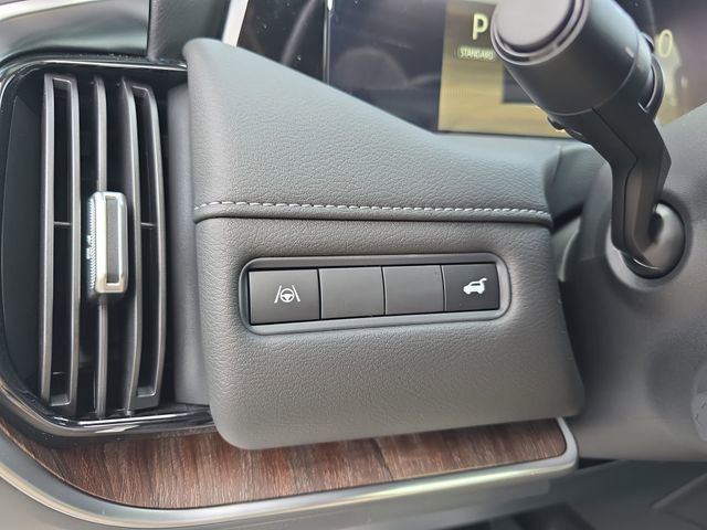 New 2026 Nissan Armada Platinum image 33