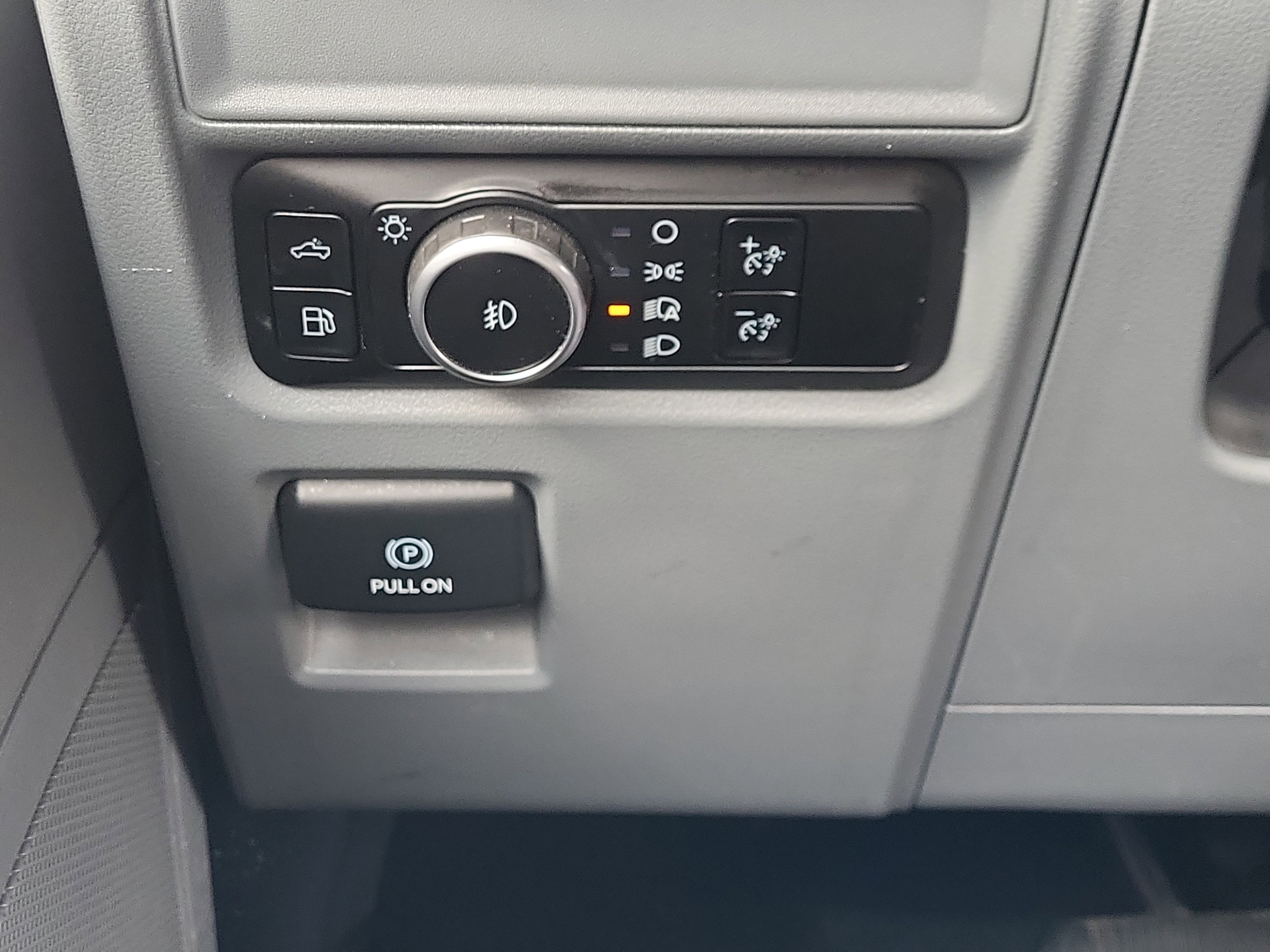 Used 2024 Ford F150 XLT w/ Mobile Office Package image 31