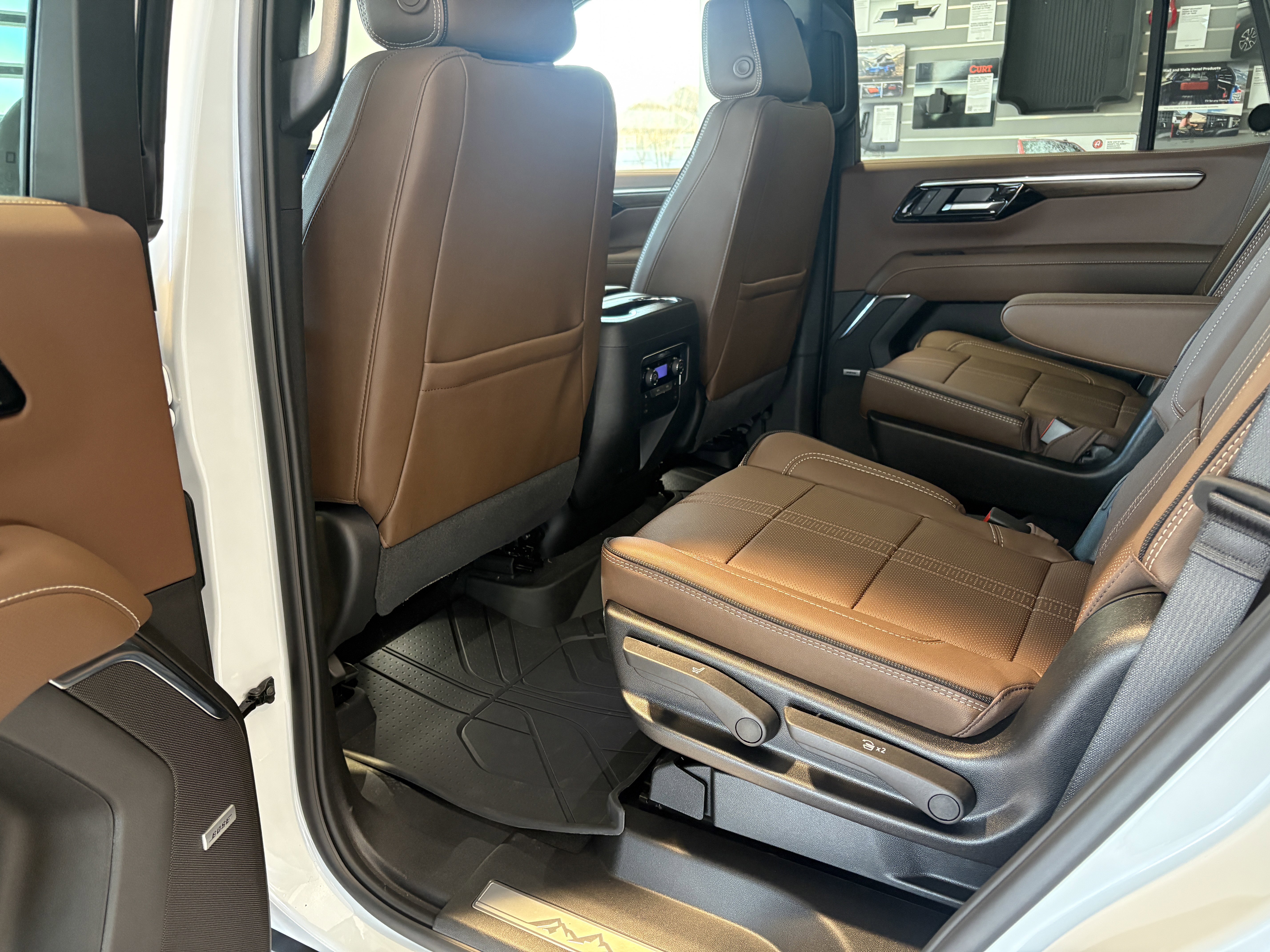 New 2026 Chevrolet Tahoe High Country image 18