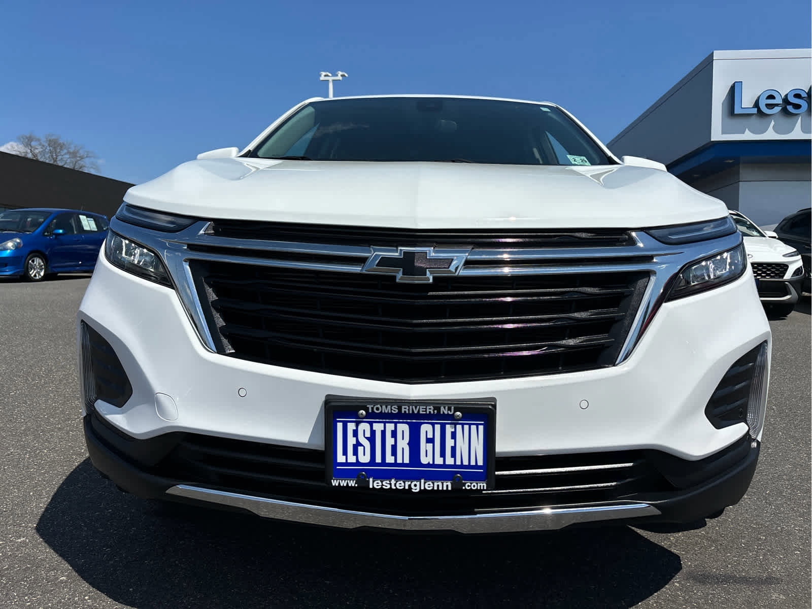 Certified 2024 Chevrolet Equinox LT w/ LPO, Floor Liner Package image 4