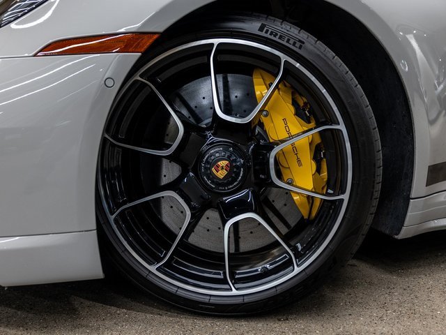 Used 2022 Porsche 911 Turbo S image 18
