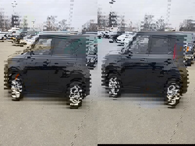 Used 2024 Kia Soul LX w/ Option Group 015 image 6