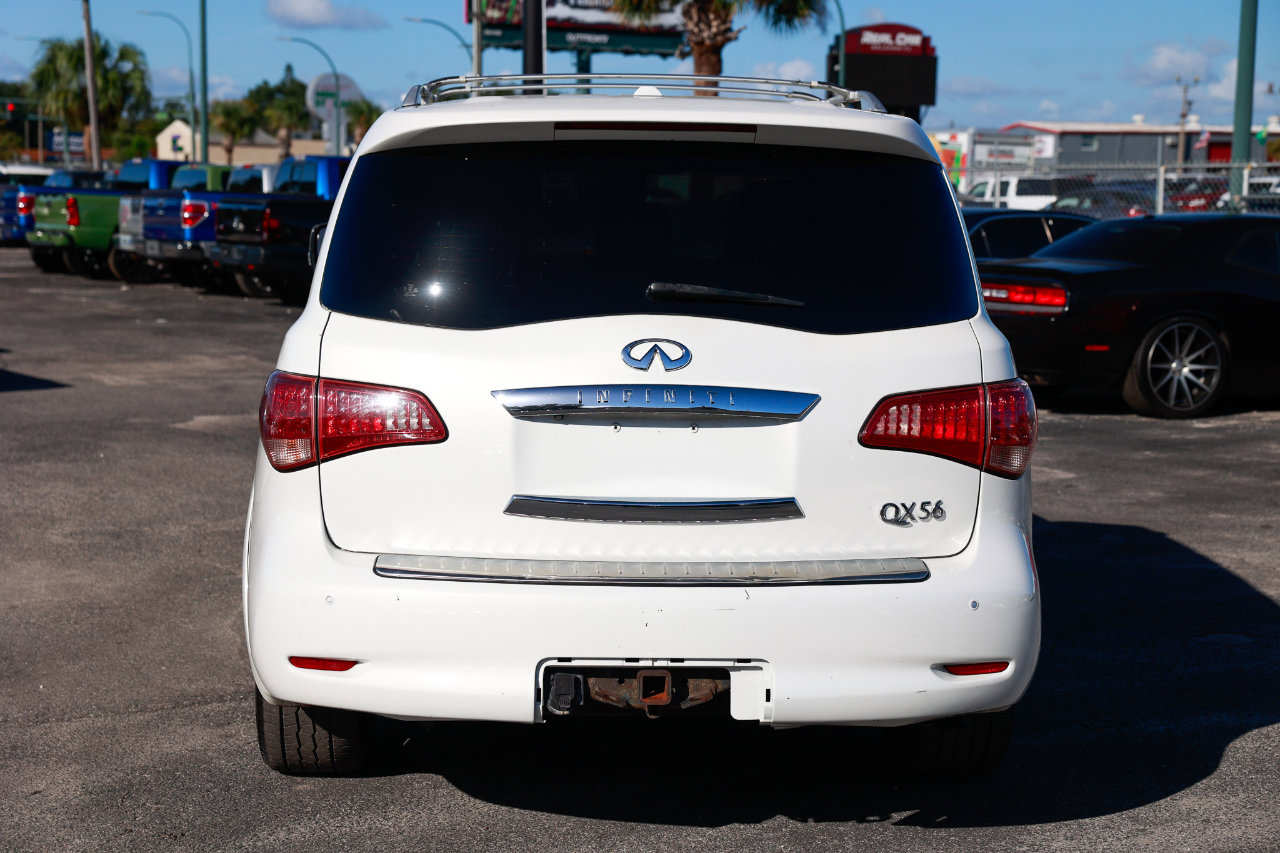 Used 2012 INFINITI QX56 2WD w/ Deluxe Touring Pkg image 9