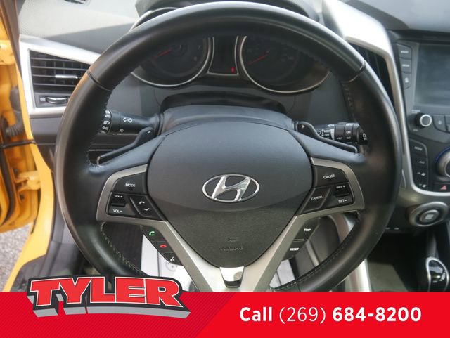 Used 2017 Hyundai Veloster Value Edition FWD image 28