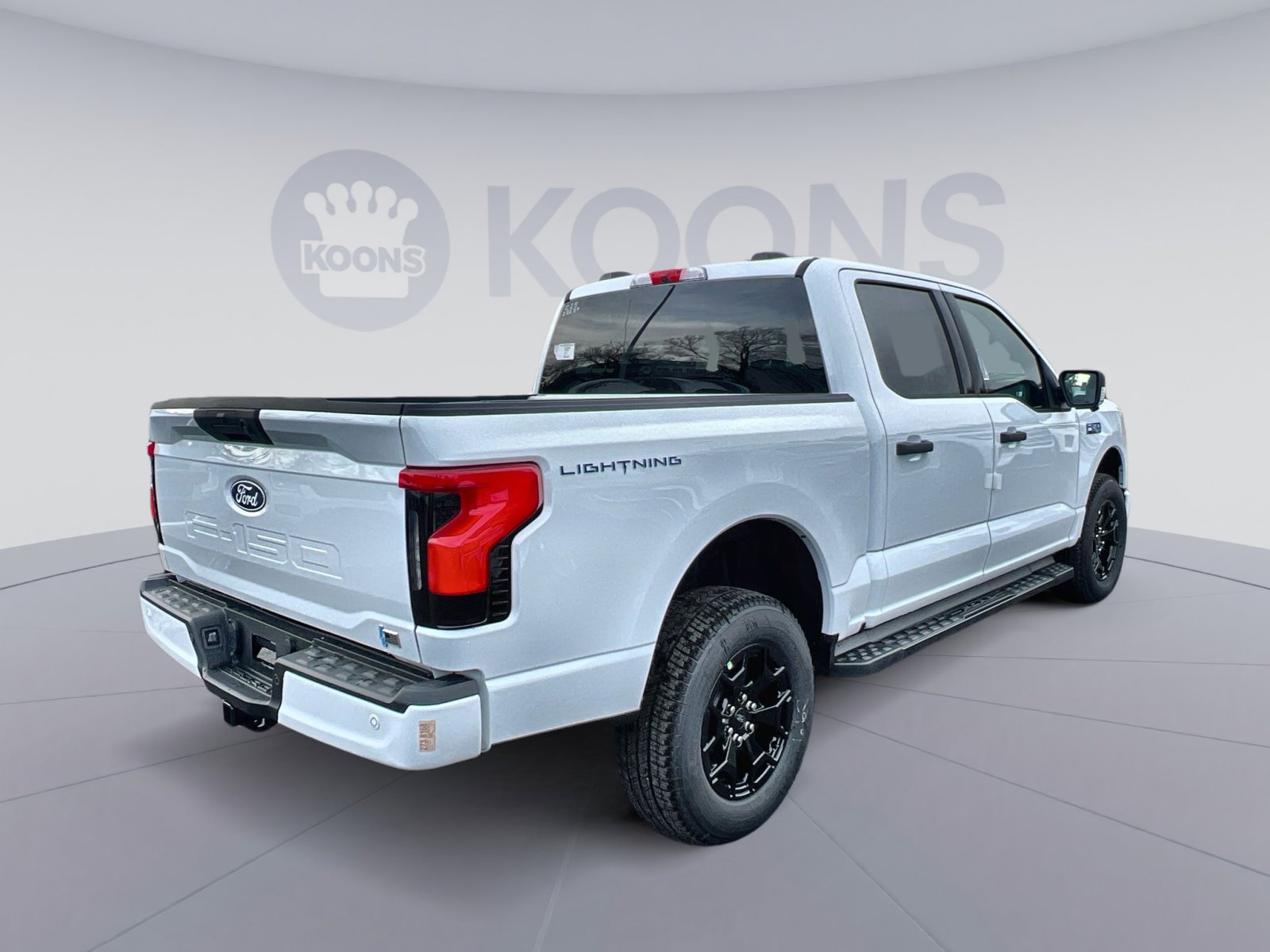 New 2025 Ford F150 Lightning XLT image 7