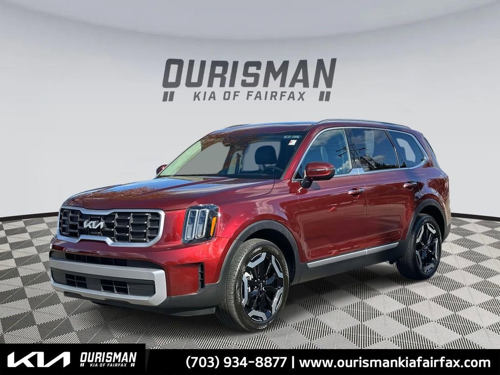 Used 2023 Kia Telluride S w/ S Sunroof Package