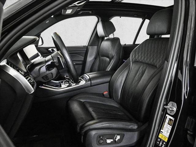 Used 2023 BMW X5 M50i w/ Executive Package AWD/4WD image 17