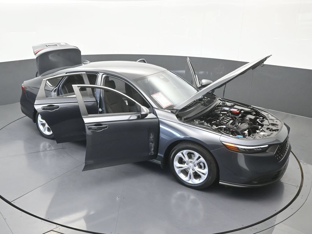 Used 2025 Honda Accord LX image 67