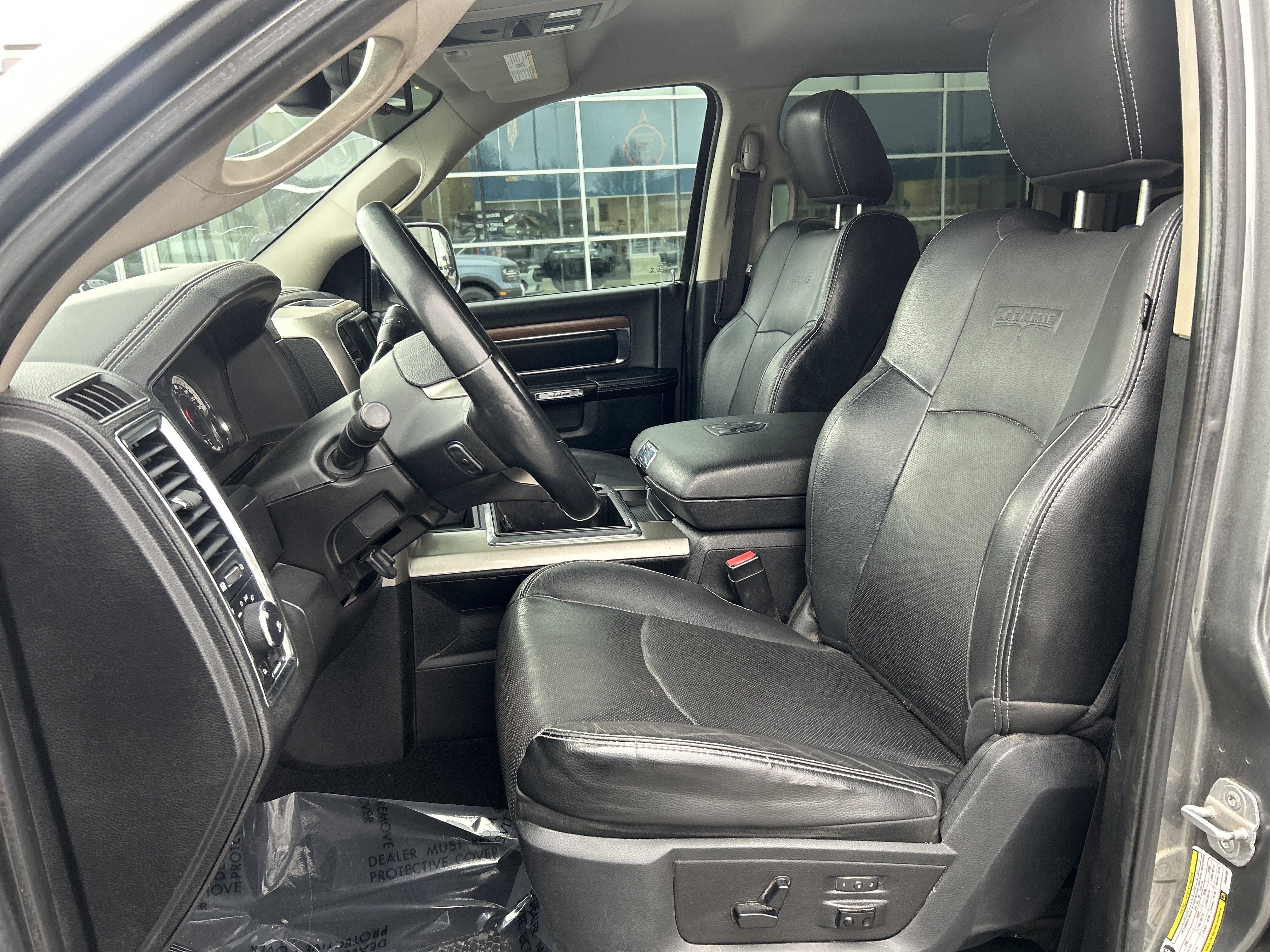 Used 2013 RAM 2500 Laramie w/ Convenience Group image 12